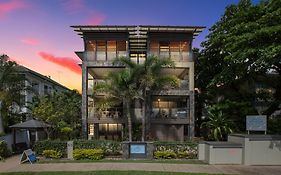 Sea Point On Trinity Beach